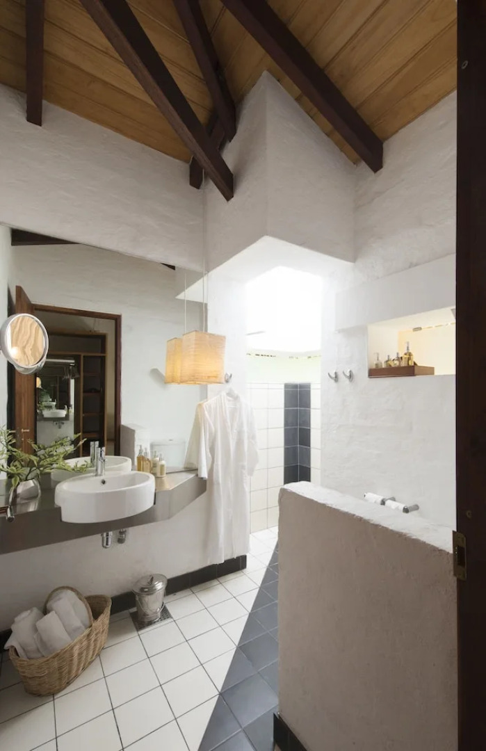 Bougainvillea Retreat