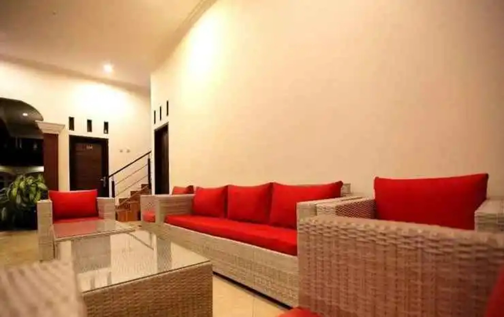 Pondok Indah Beach Hotel