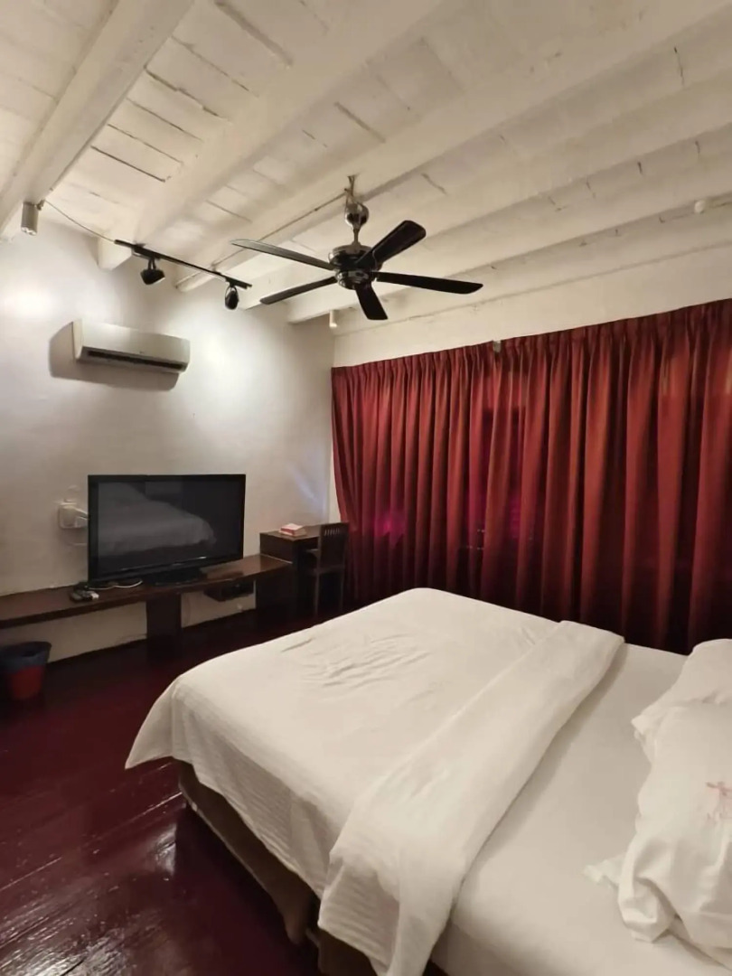 Red Inn Court - Hostel