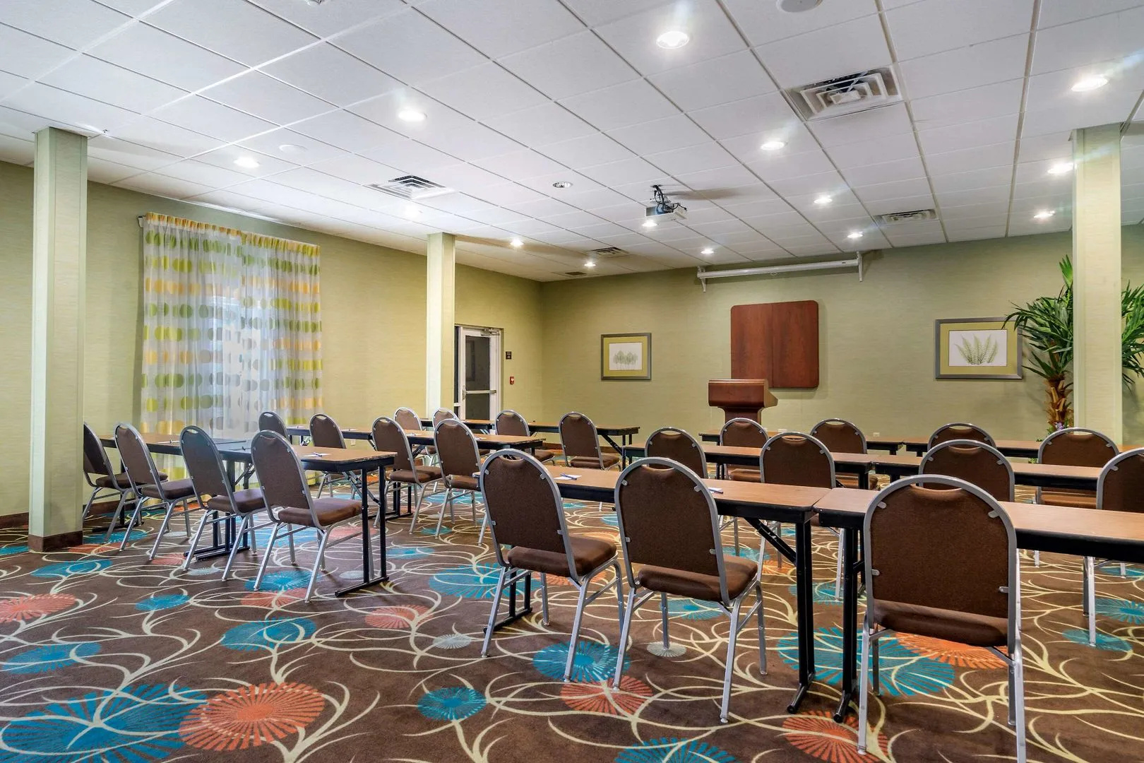 Hampton Inn by Hilton Tampa Fairgrounds Casino