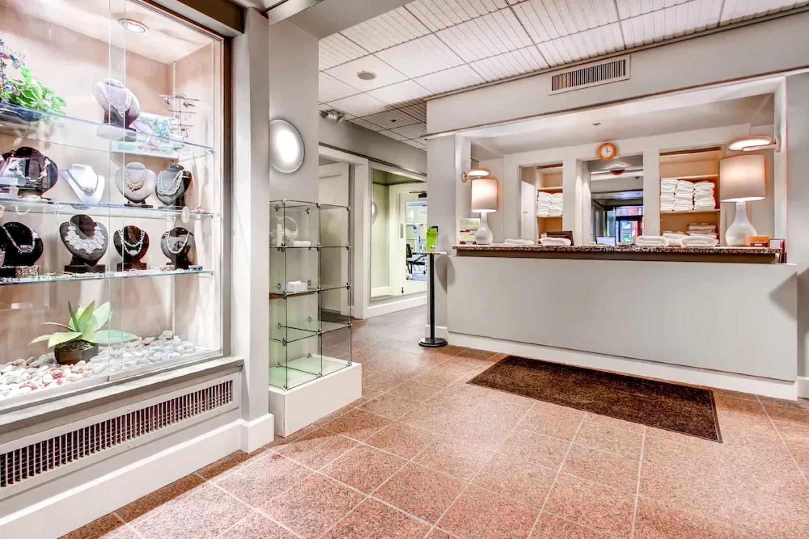 The Woods Resort And Spa