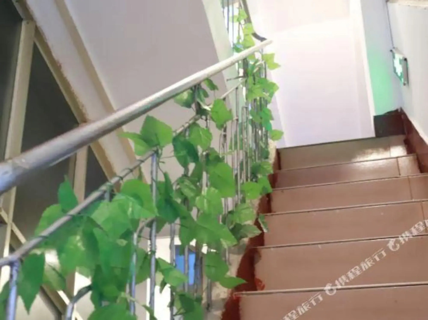 Shennongjia Hotel (Currently unavailable)