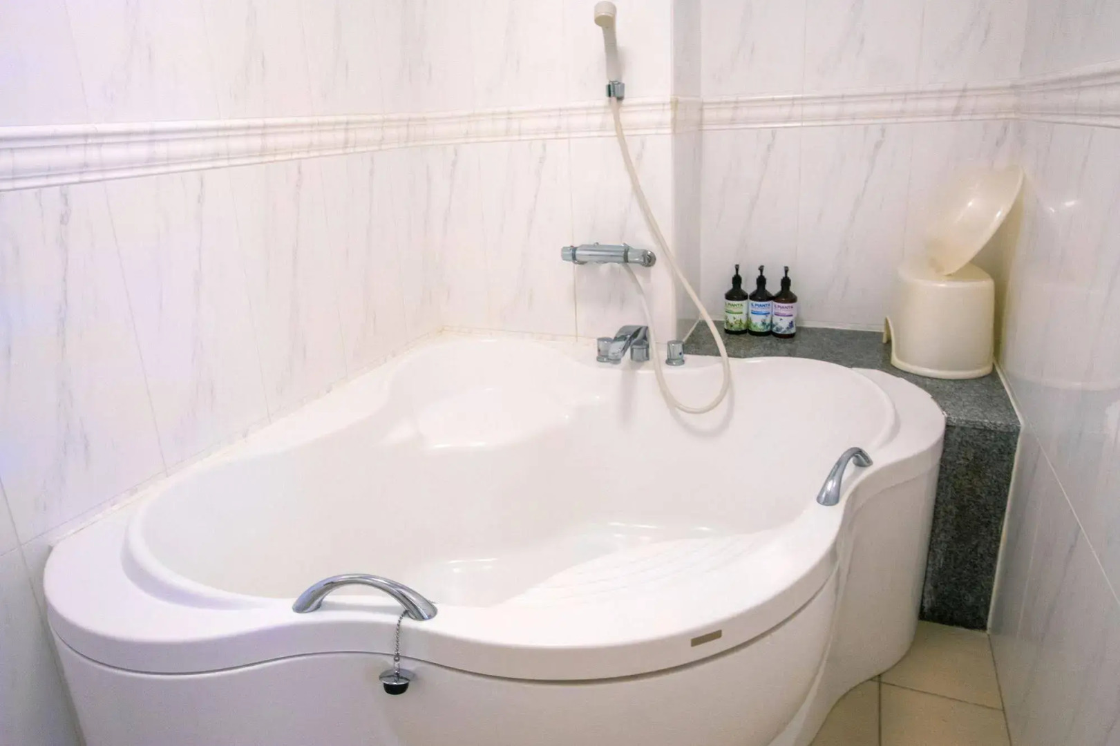 Beachside Condominium