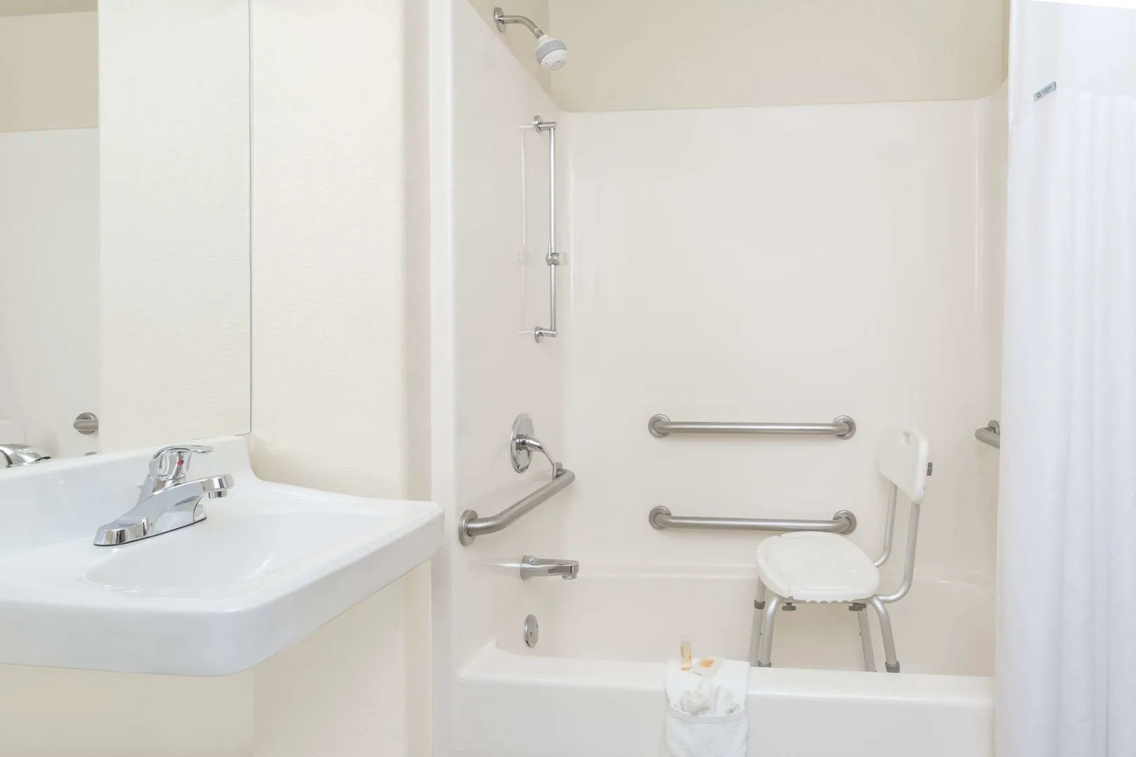 Days Inn by Wyndham Colorado Springs Air Force Academy