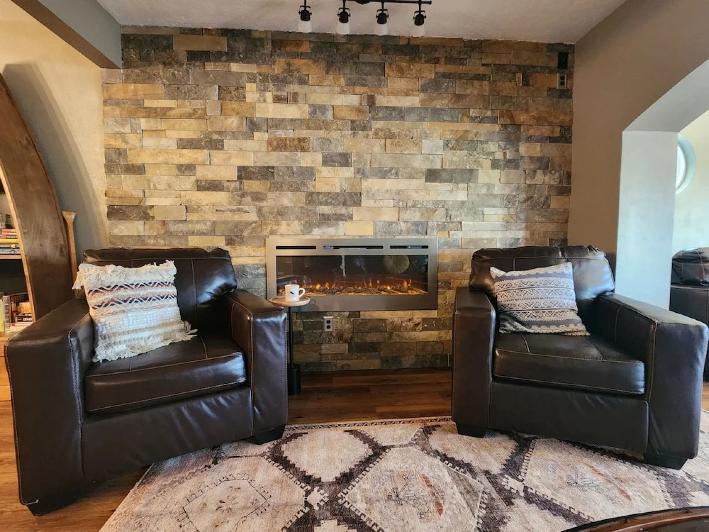 The Lakehouse Inn at Sledd Creek