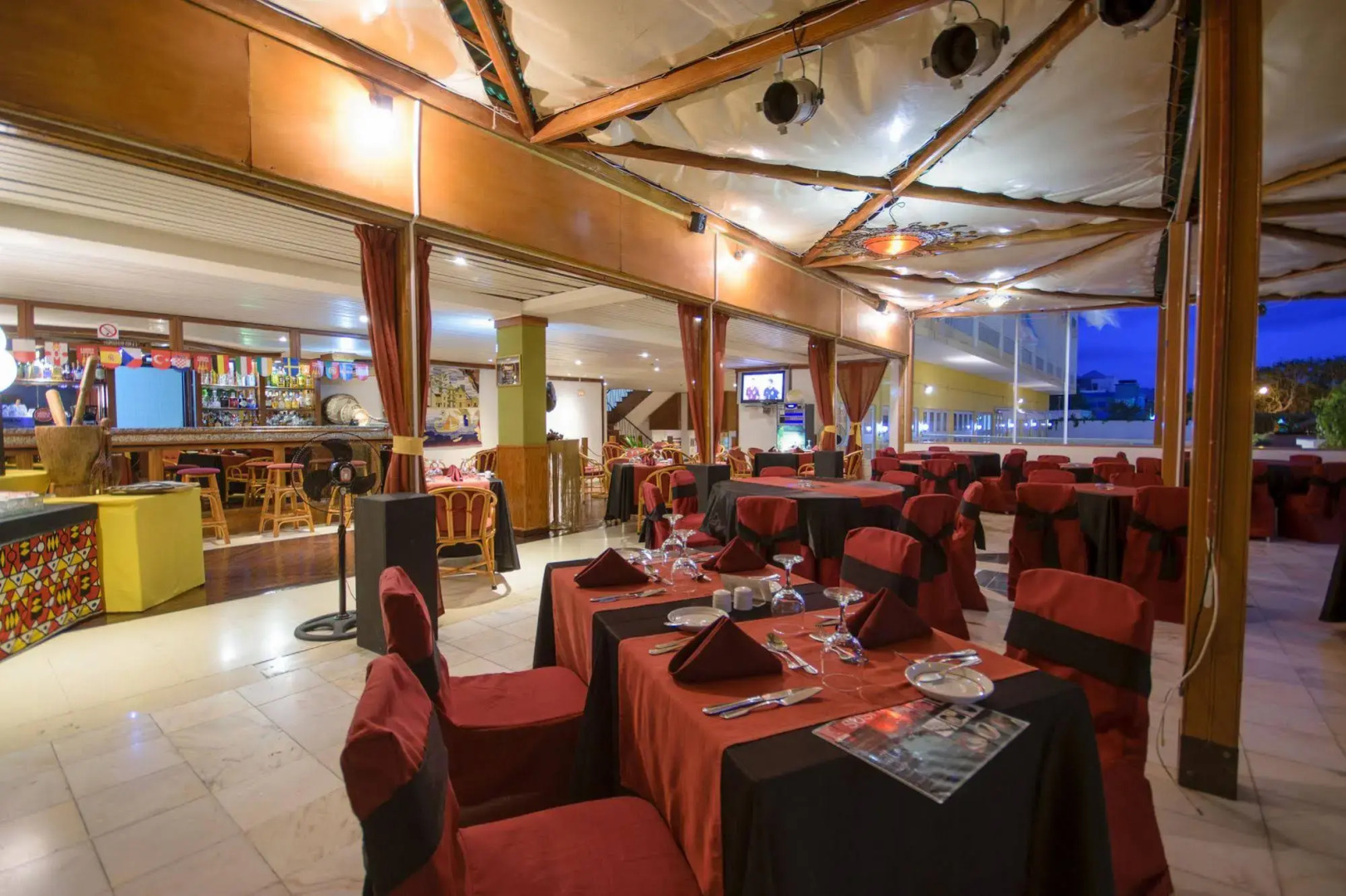 Hotel Oásis Porto Grande