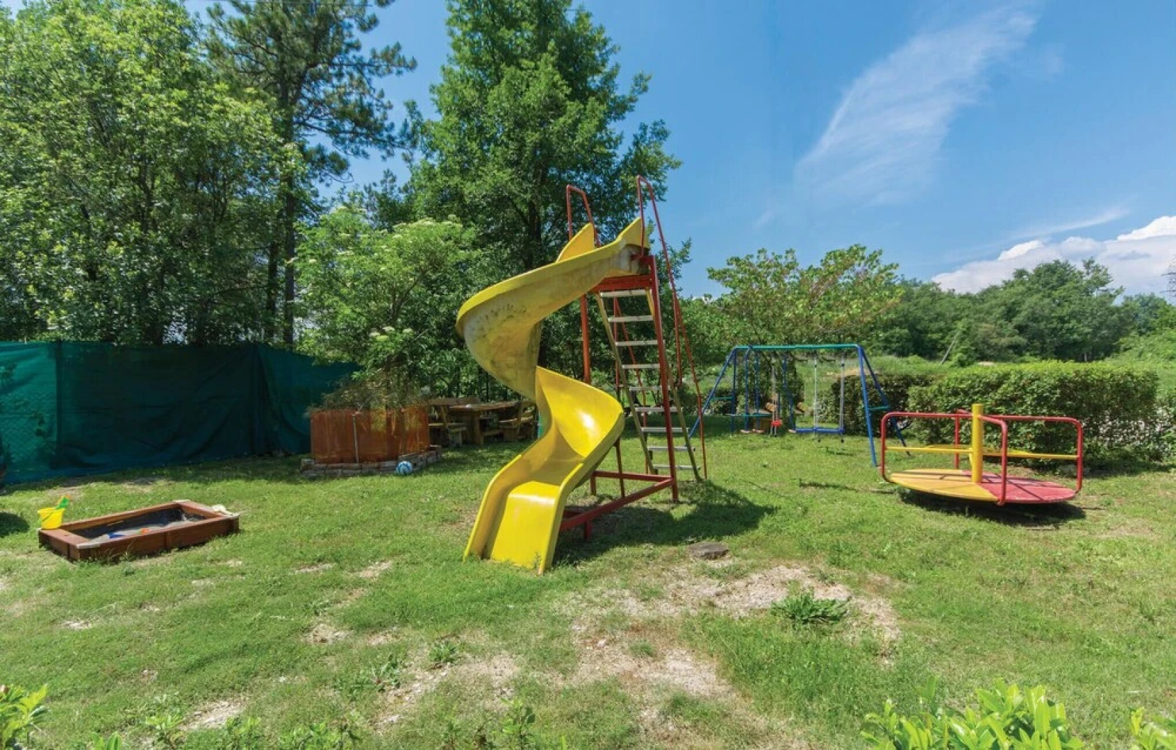 Awesome Home in Labin with Hot Tub, WiFi & 5 Bedrooms