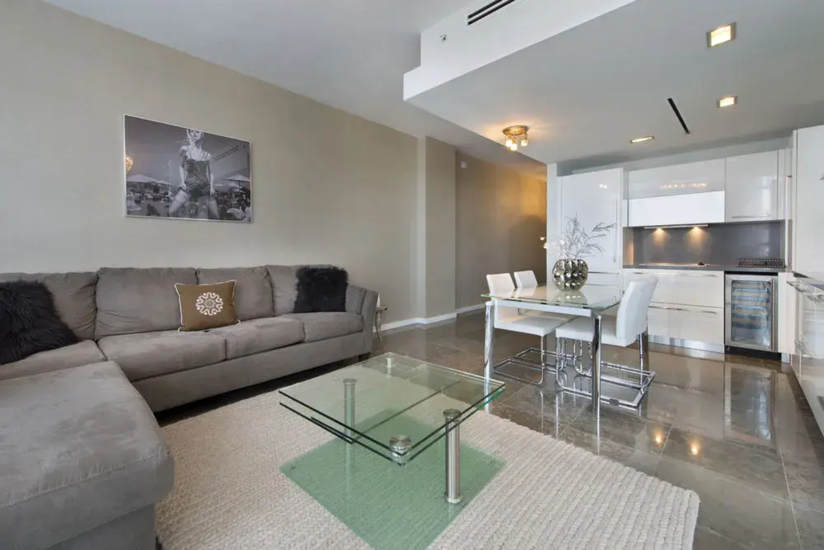 Santa Barbara Hostel