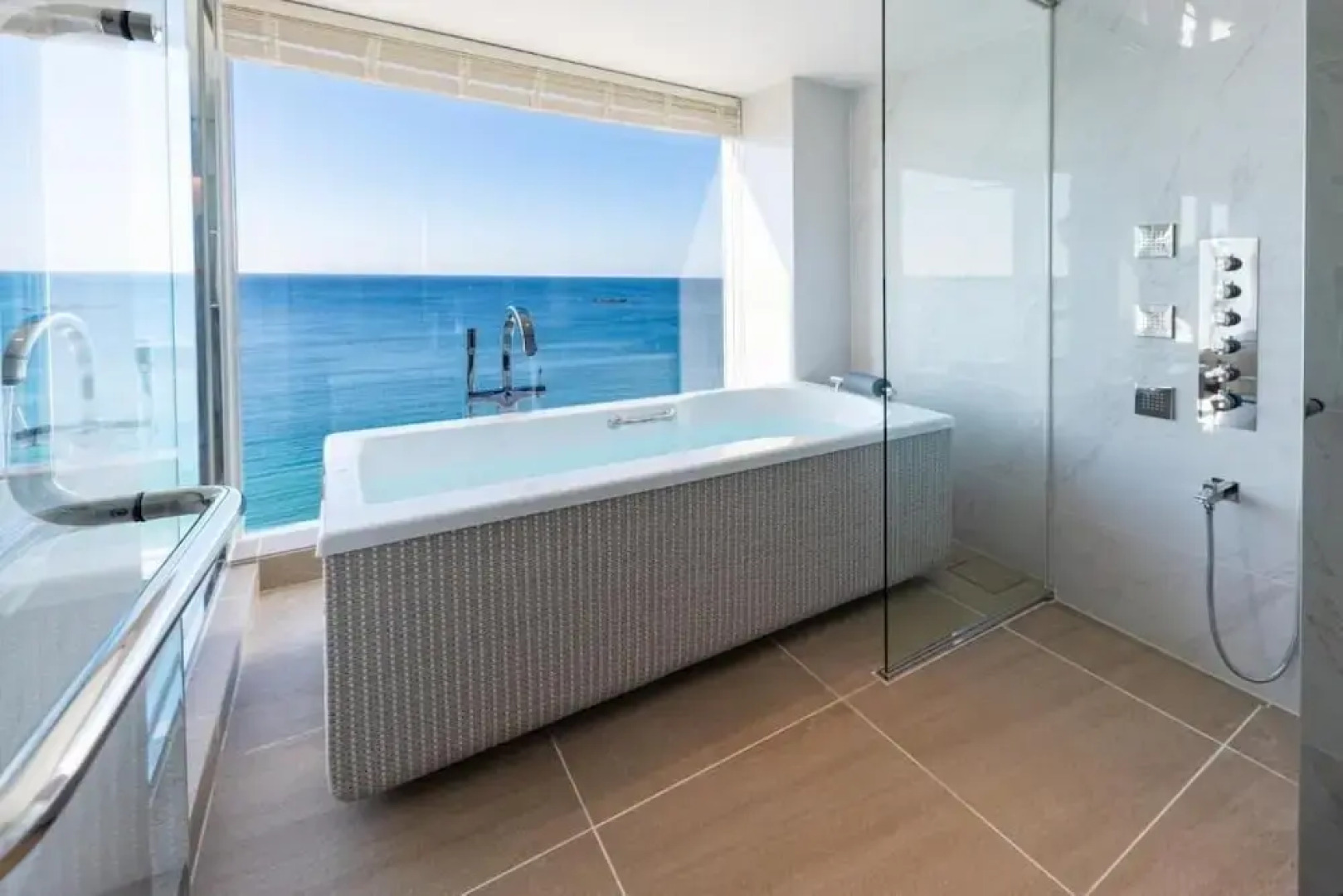 Hayama Hotel Otowa NO Mori