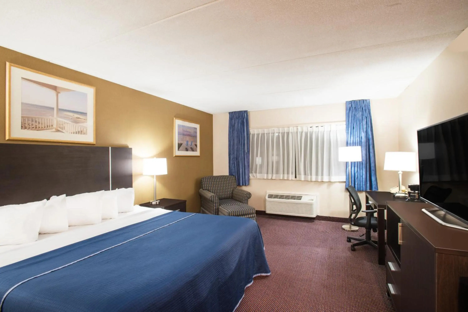 Germaine Inn South Portland