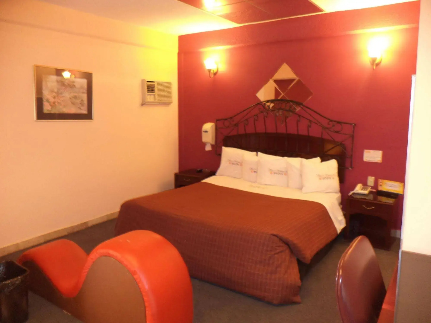 Hotel Villas de Santiago Inn