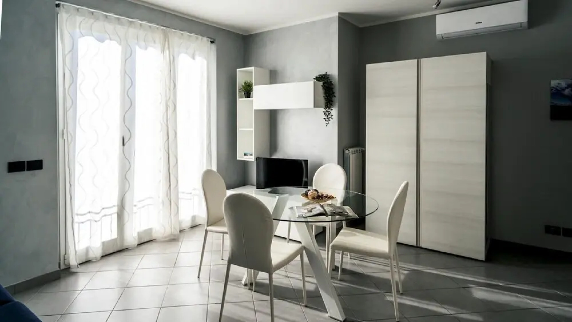 Delle Sterlizie 1 Interno 9