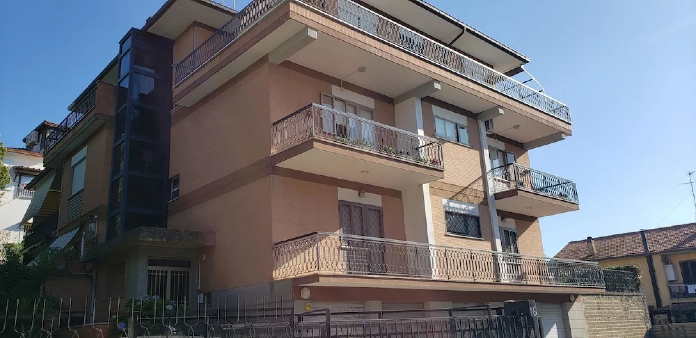 Apartment With 2 Bedrooms in Ariccia, With Wonderful sea View, Furnished Balcony and Wifi
