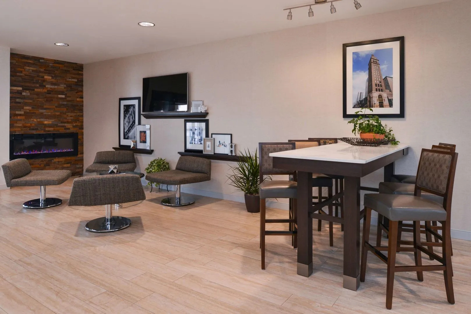 Hampton Inn & Suites Denver-Speer Boulevard