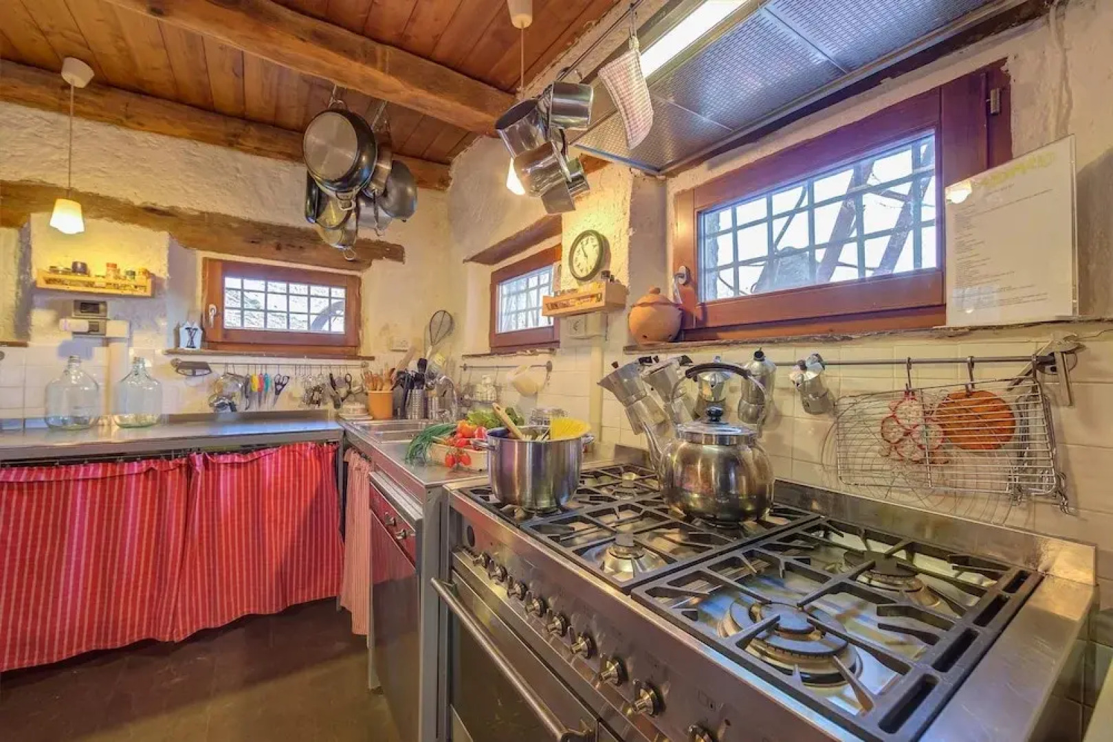 Le Fratte Sport and Relax in Hilly Area