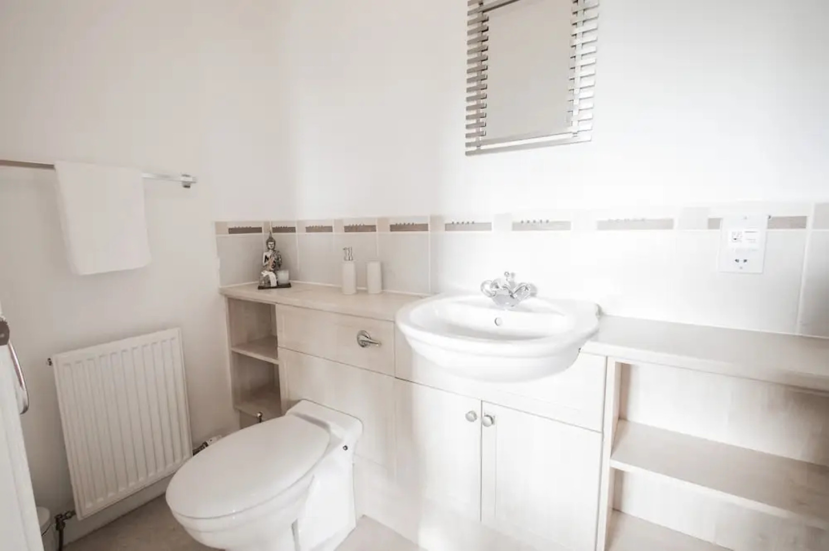 Am Pm Cults Townhouses