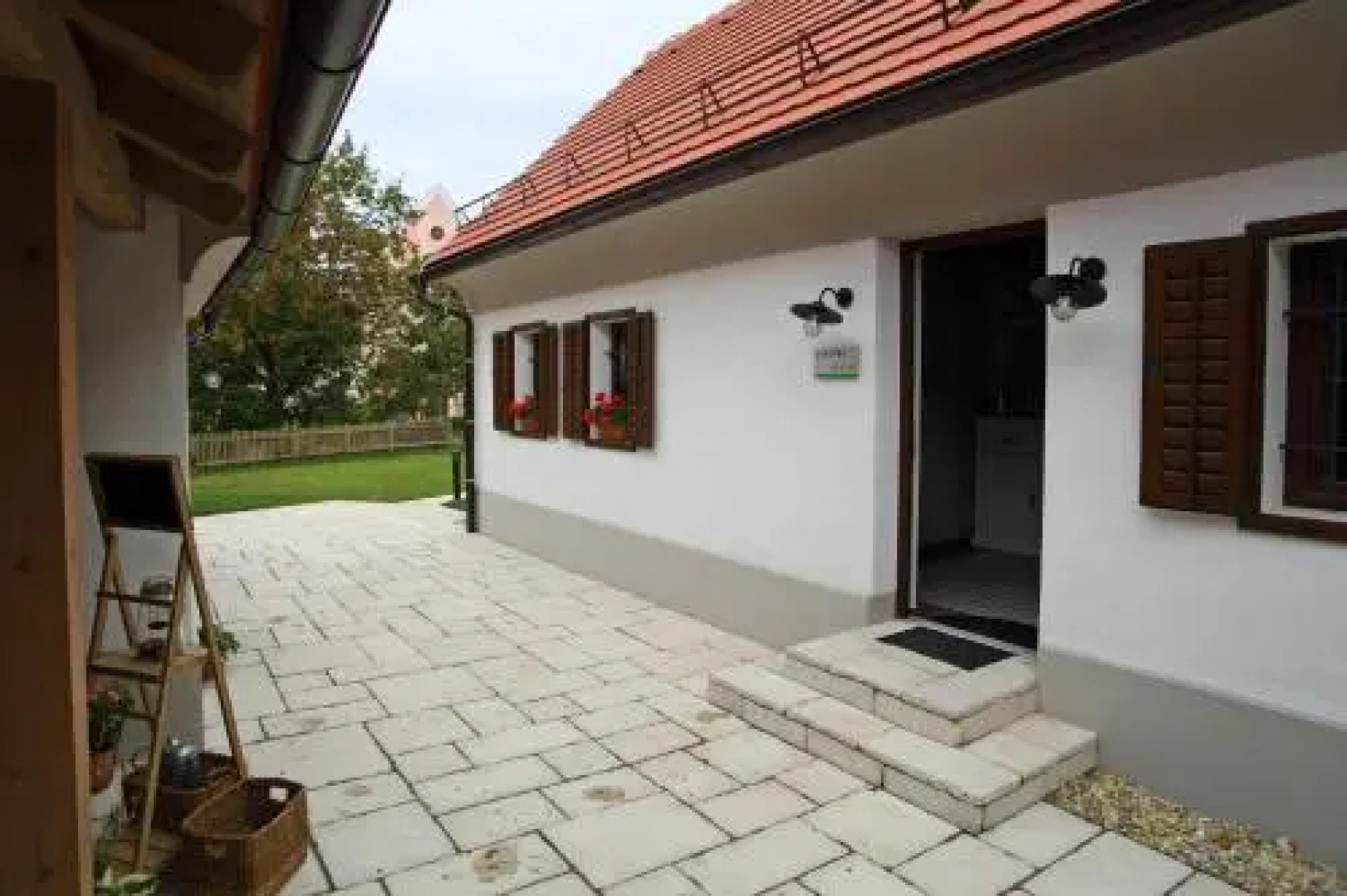 Apartment Little house