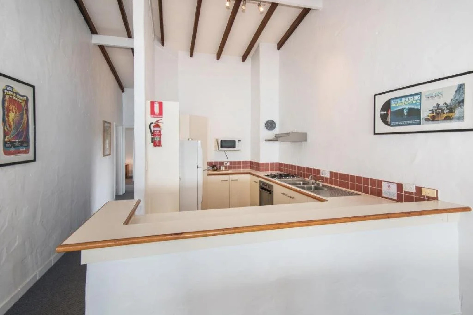 Canal Rocks Beachfront Apartments