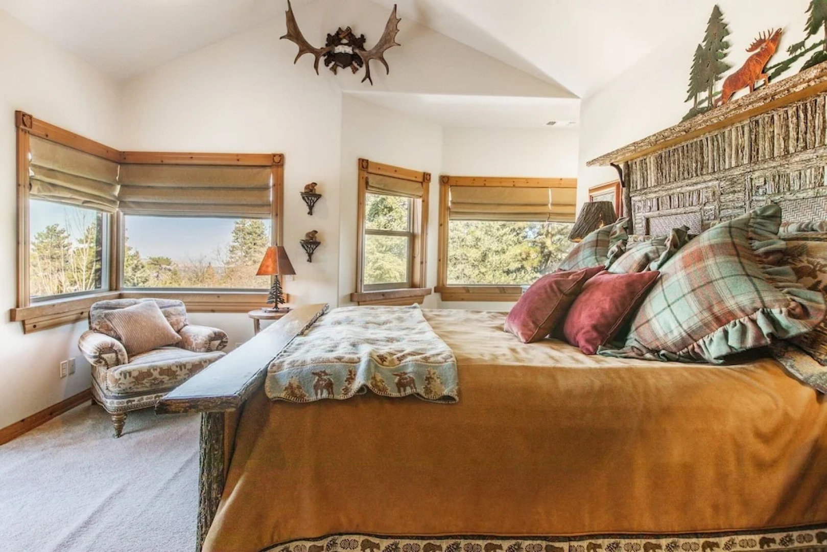 New Listing! Custom Miracle Mountain Lodge W/ AC Home