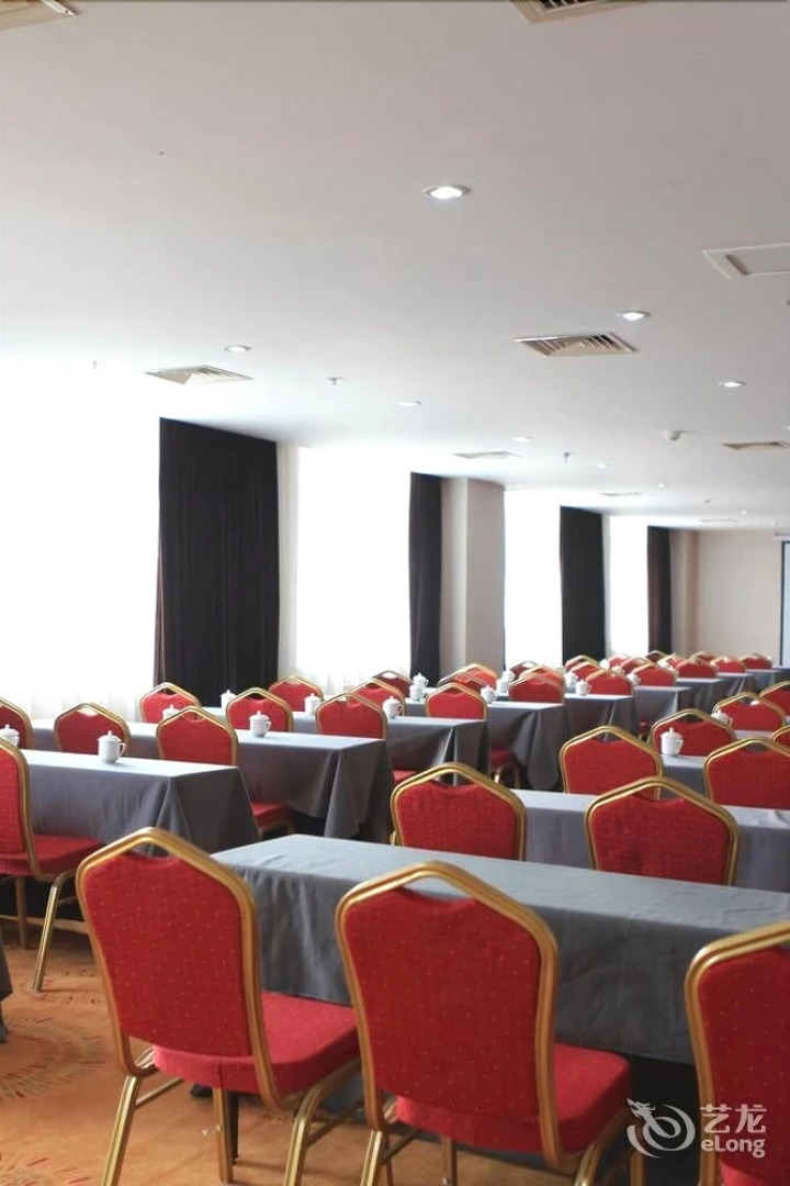 Wuhan Jiutong Haiyuan Hotel