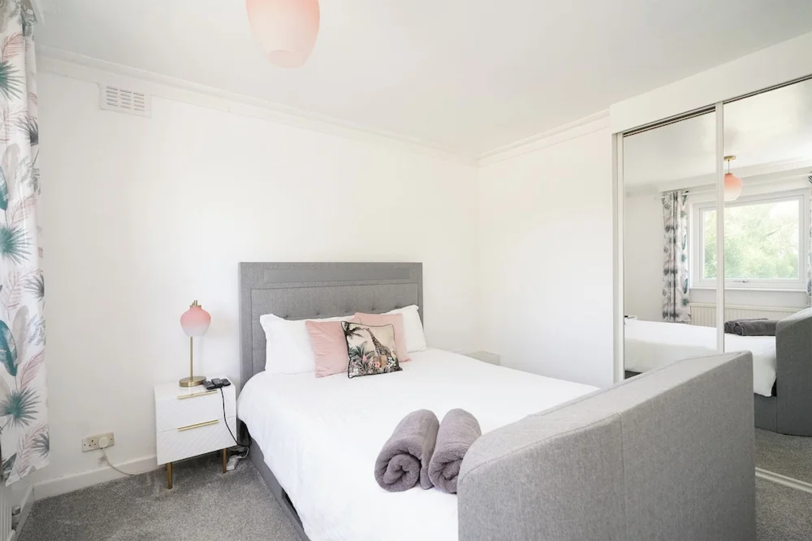 Rentmyspahome With Swimming Pool, Hottub and Sauna