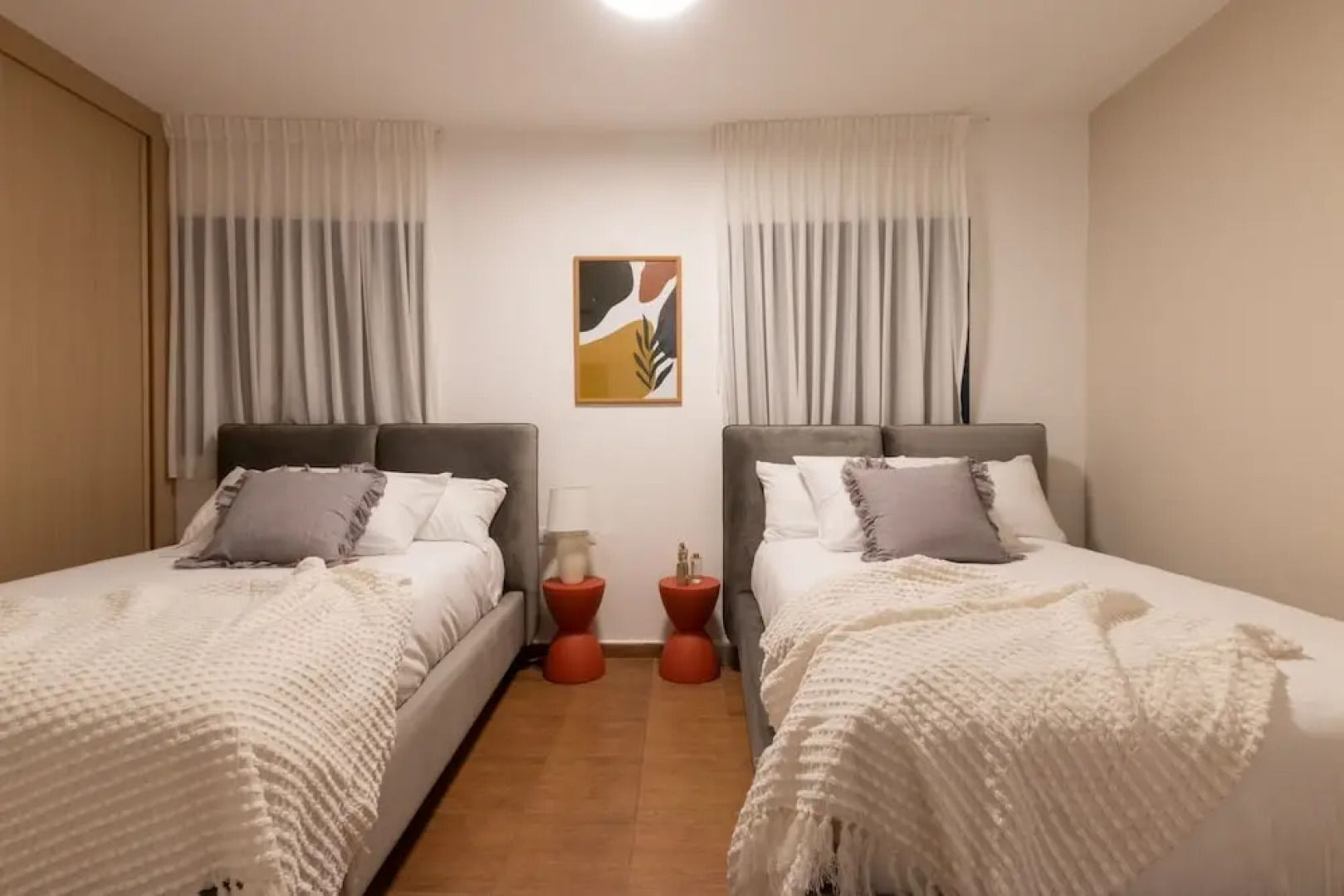 Huge Pampering Villa 5 BR with Jacuzzi