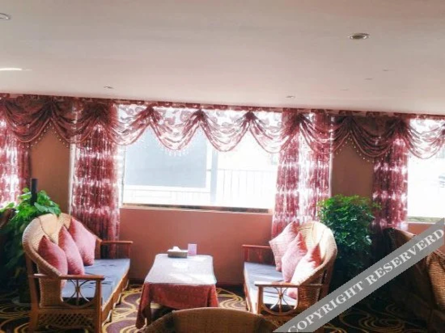 Xueyuan Hot Spring Hotel