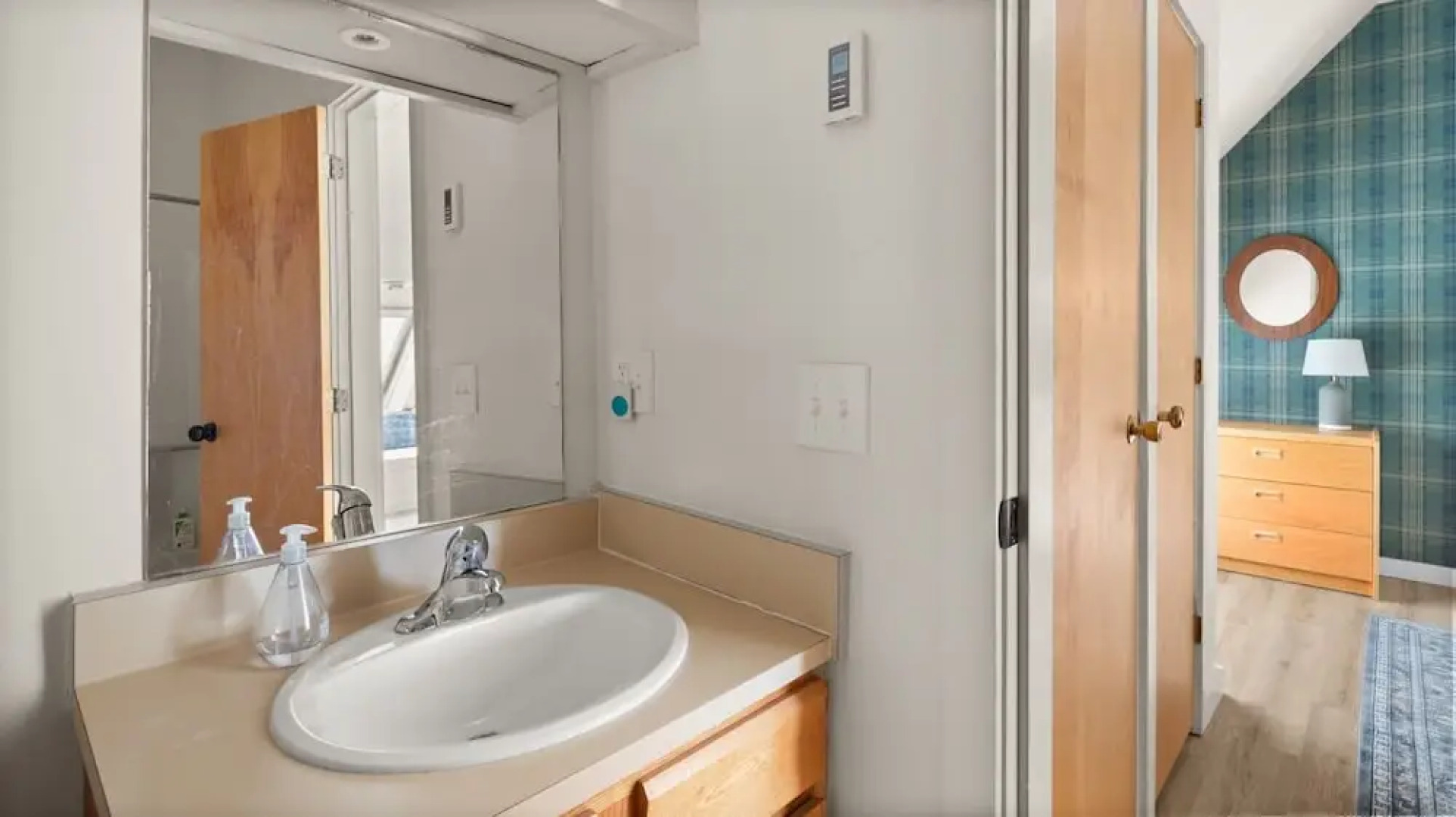 Clyde's Cabin 4 Bedroom Home