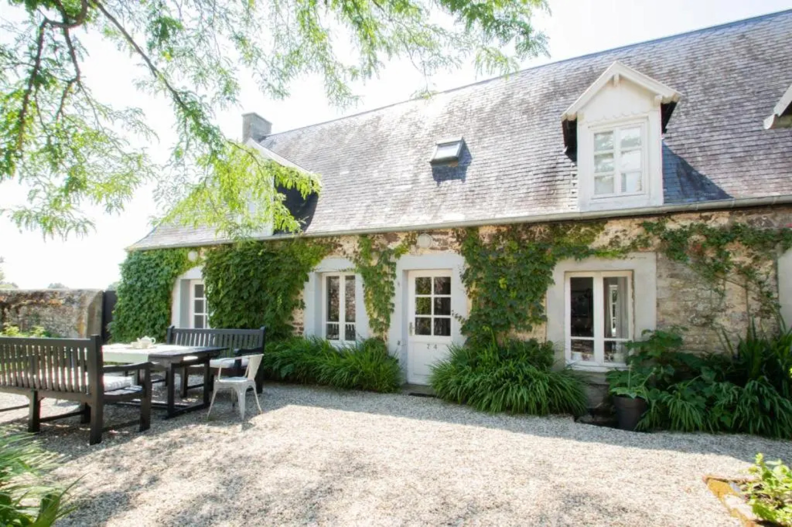 House With 5 Bedrooms in Regnéville-sur-mer, With Wonderful sea View, Enclosed Garden and Wifi - 6 km From the Beach