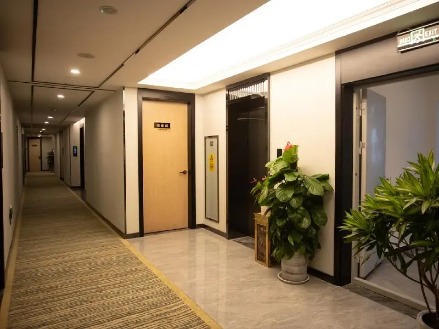 GreenTree Inn Express Shaanxi Weinan Fuping County Nanhan Street