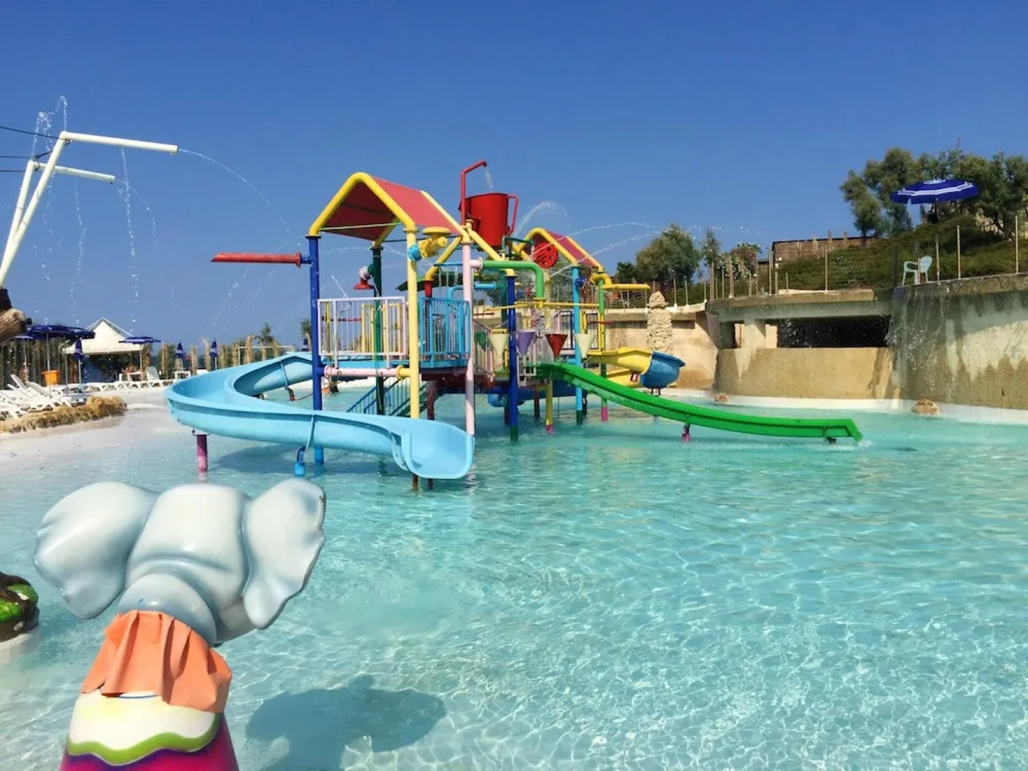 House With one Bedroom in Crotone, With Wonderful sea View, Shared Pool, Furnished Terrace Near the Beach