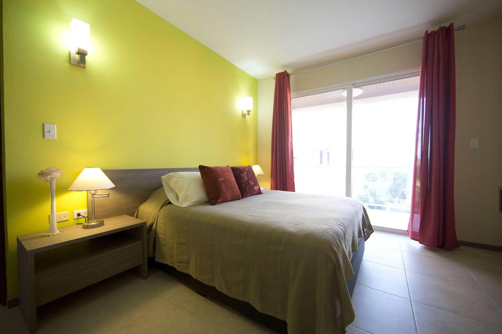 Costa Esmeralda Village