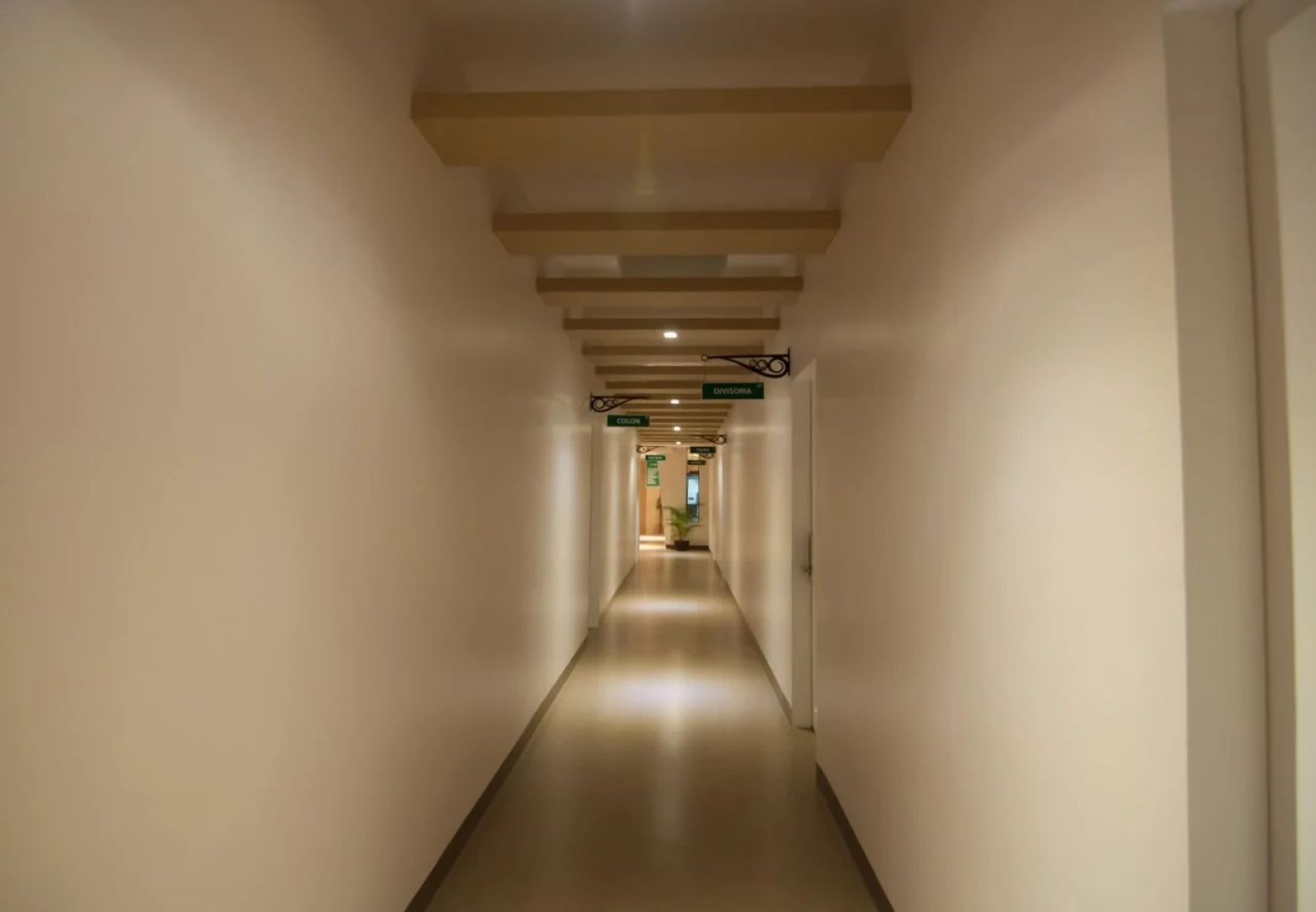 Avenue One Hotel