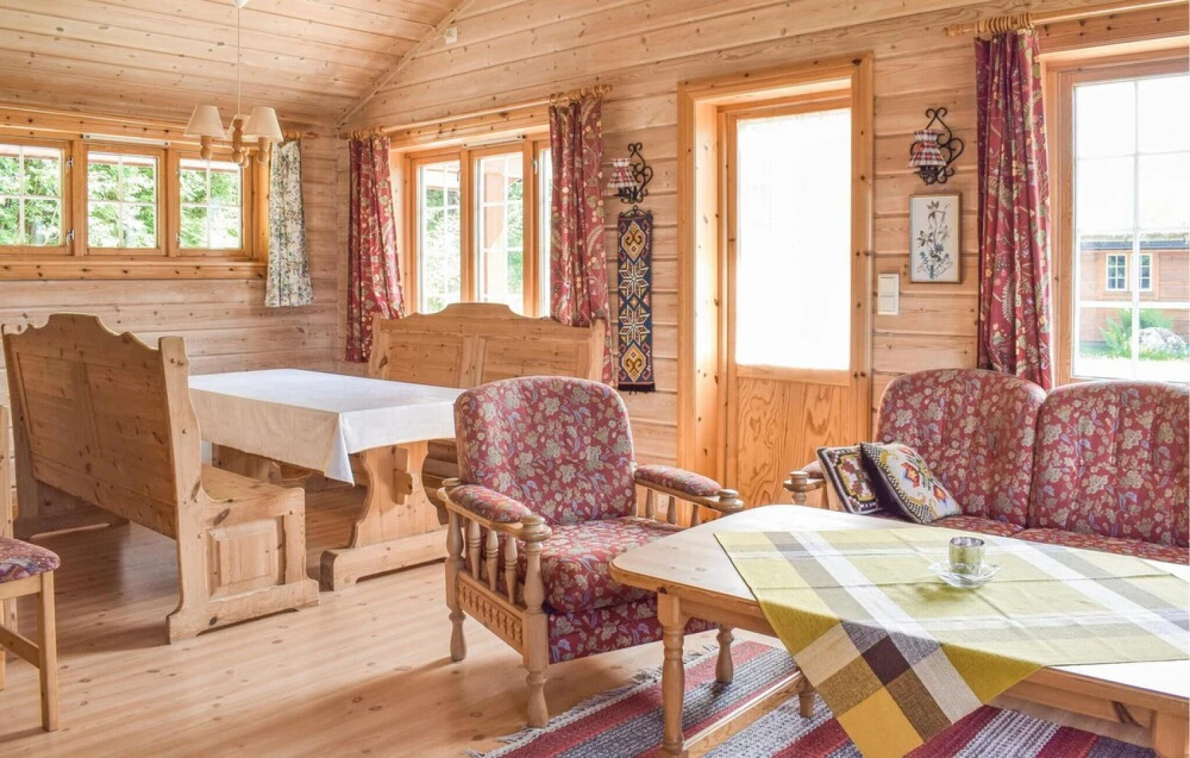 Nice Home in Olden With 3 Bedrooms and Wifi