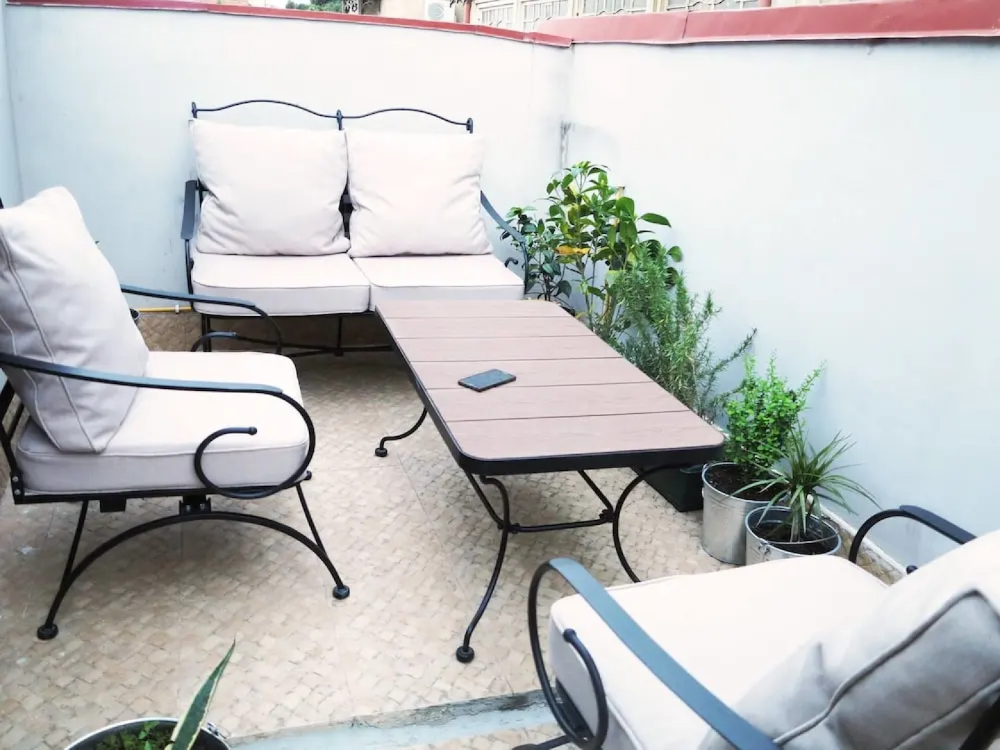 WelcomeTbilisi Old Town Apartments