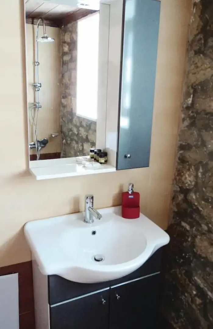 Amazing Home in Paralio Astros With 3 Bedrooms, Wifi and Outdoor Swimming Pool