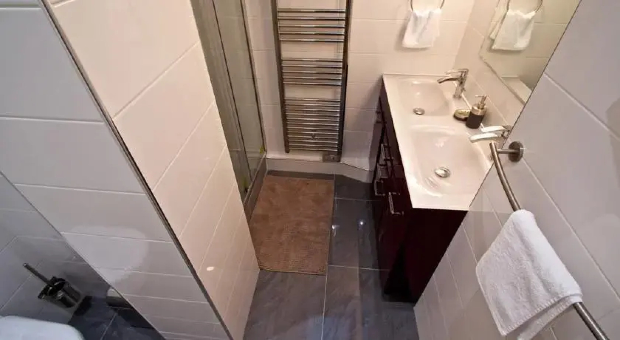 Truly Parisian Experience with Style