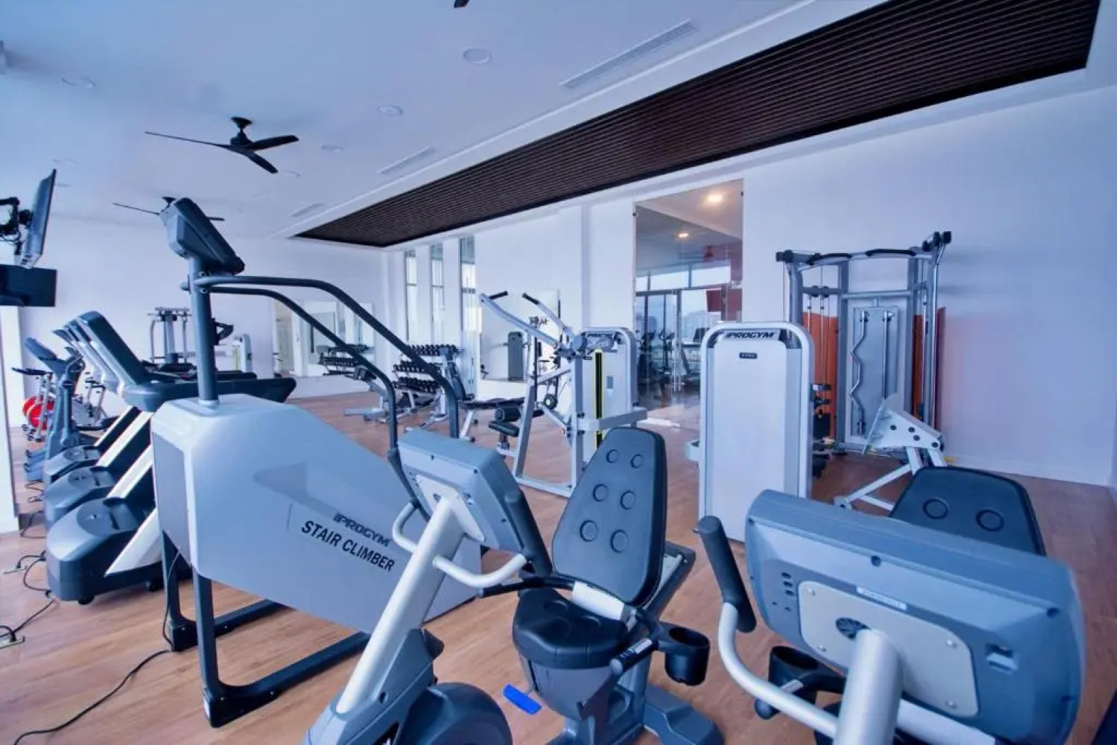 Real View Towers E706 by Casago