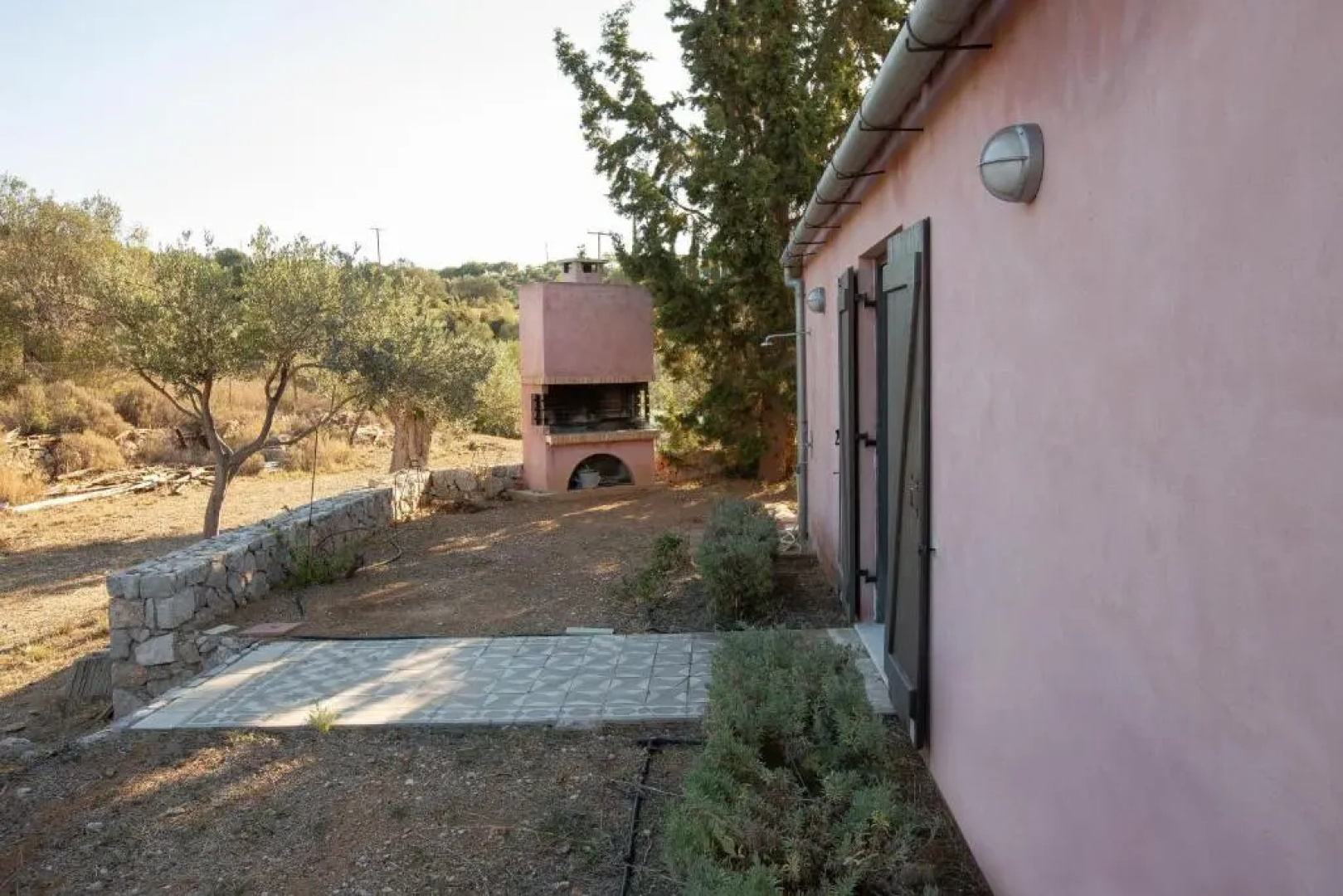 Roxanne's Olive Grove House
