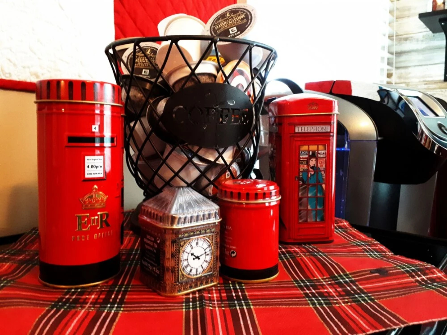 The Tartan House B & B