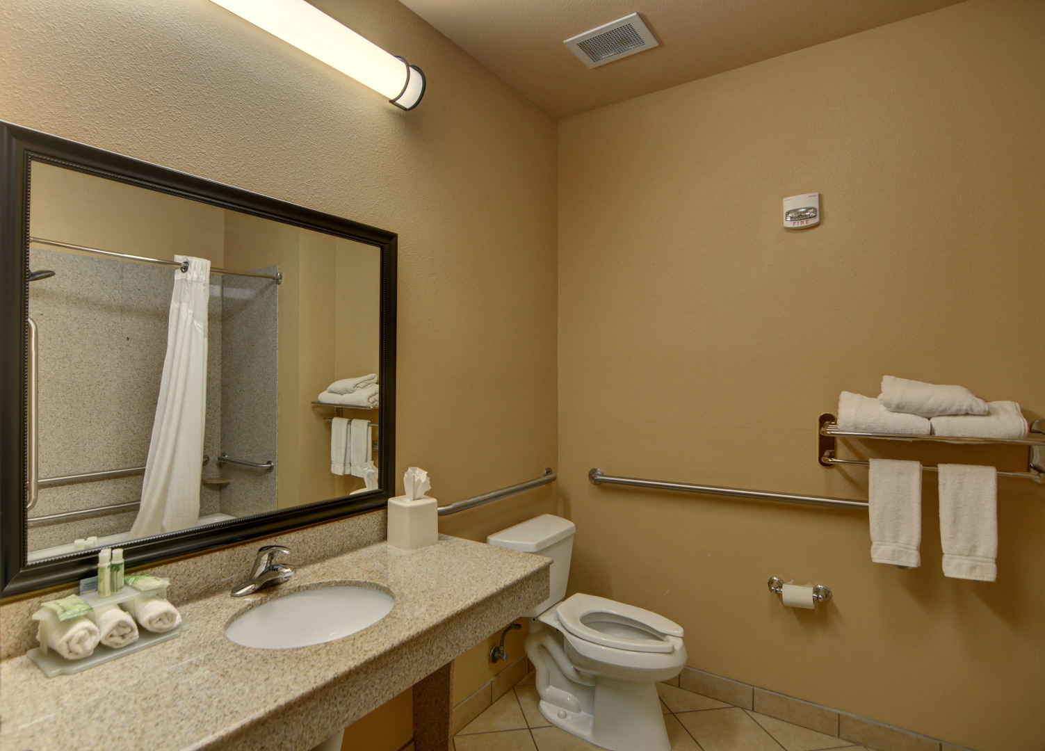 Holiday Inn Express & Suites Altus by IHG