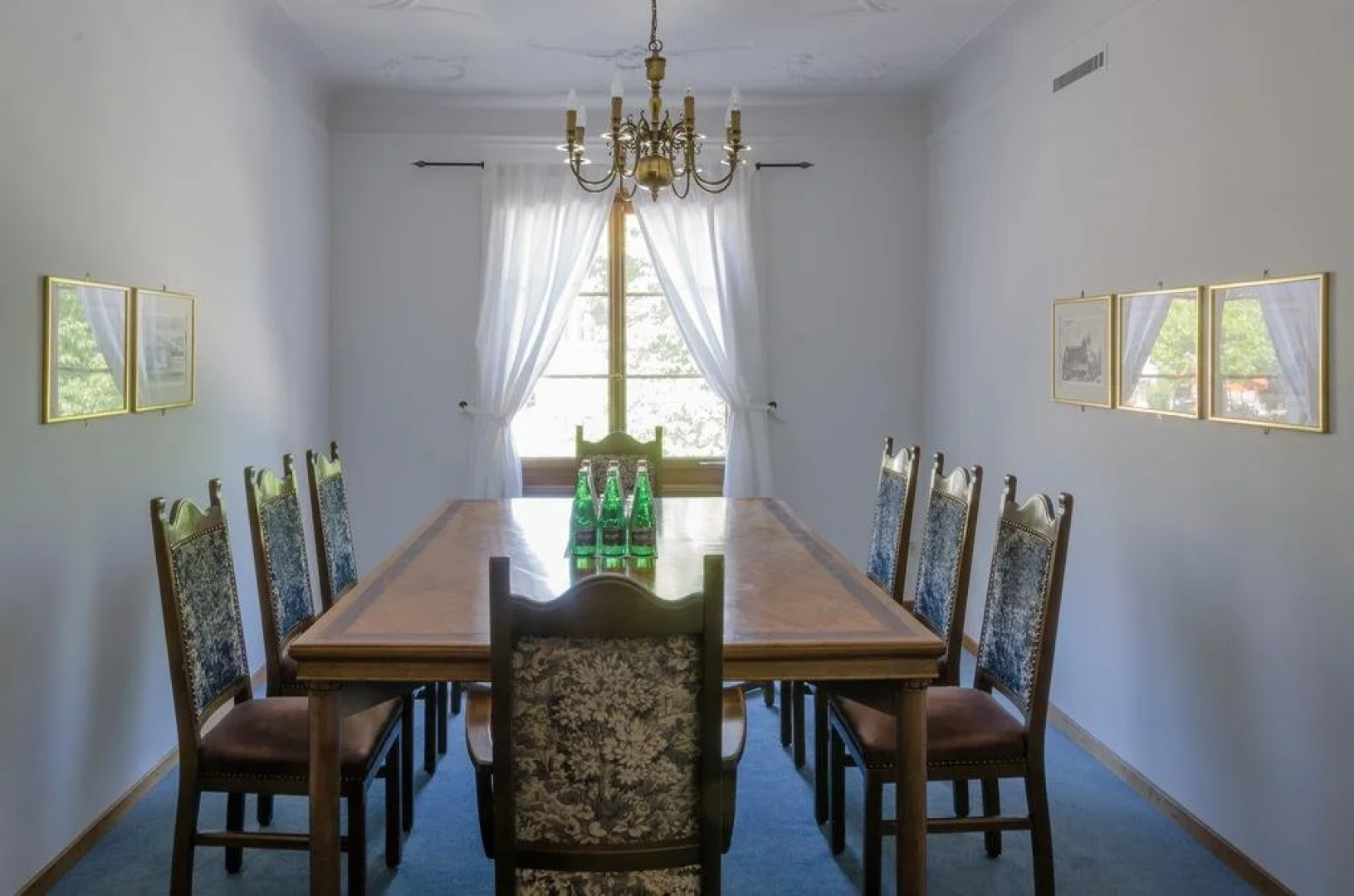 Hotel zum goldenen Kreuz