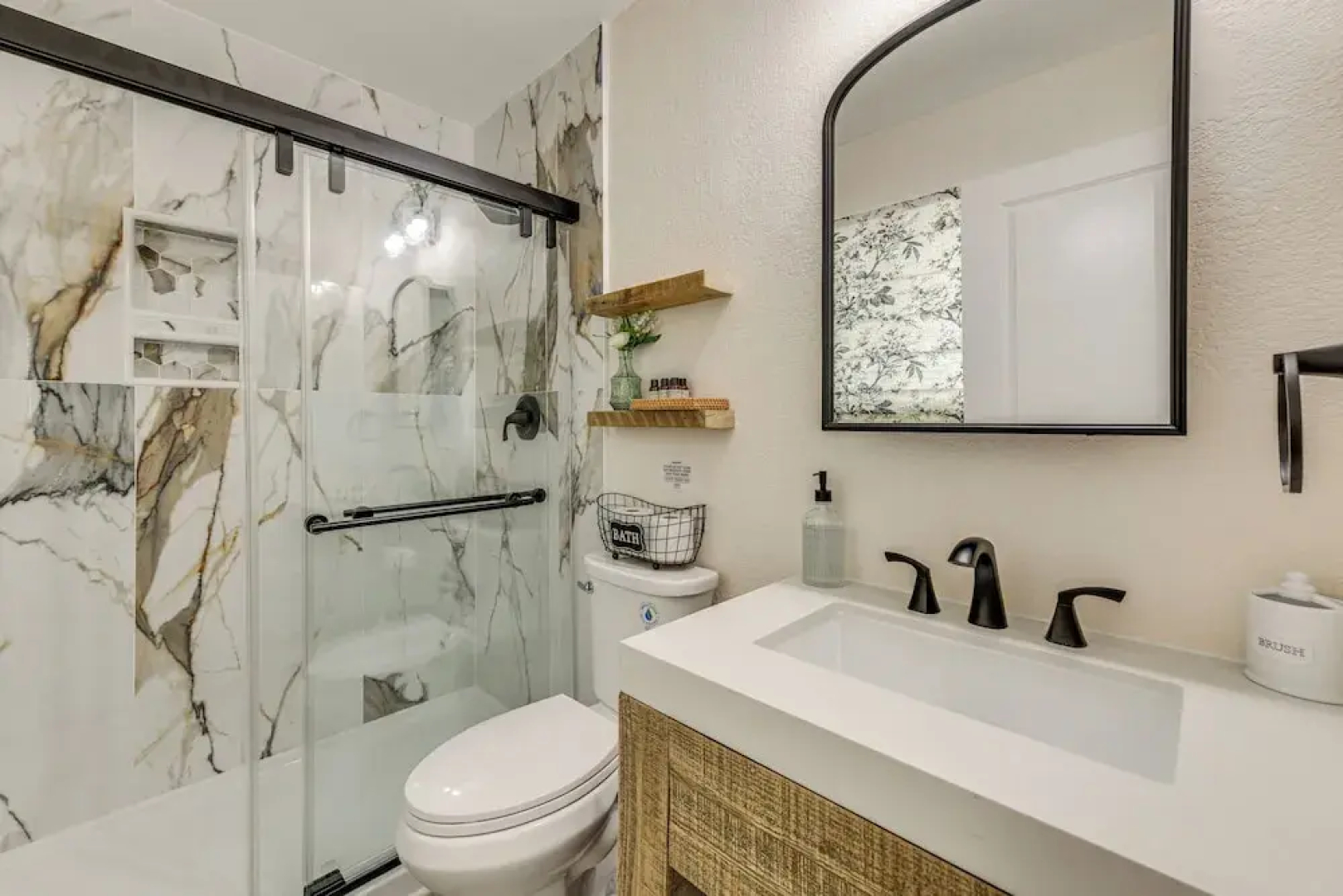 Private Pool w/ Canal Views: Apollo Beach Getaway