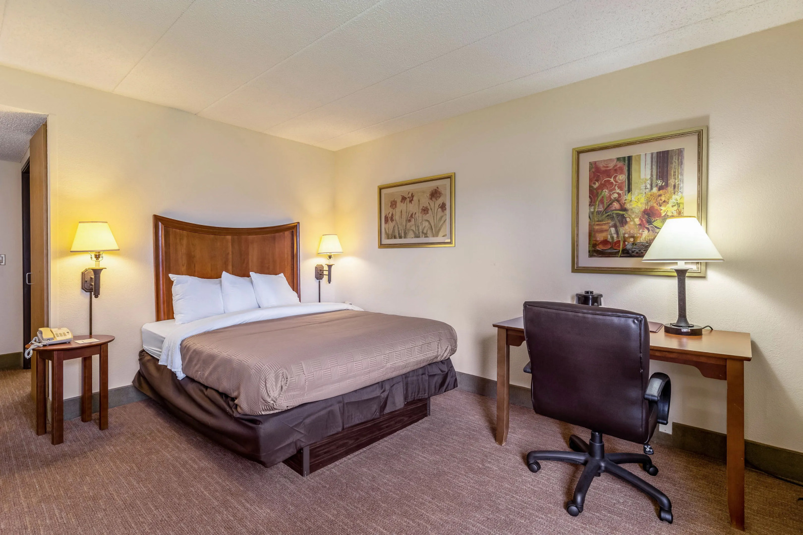 Quality Inn & Suites Albuquerque Midtown - University Area