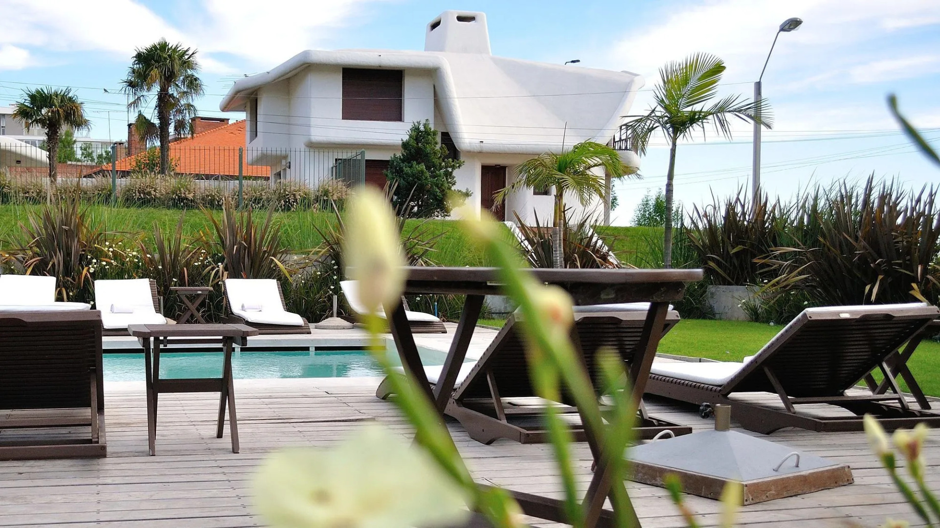 Costa Colonia - Riverside Boutique Hotel