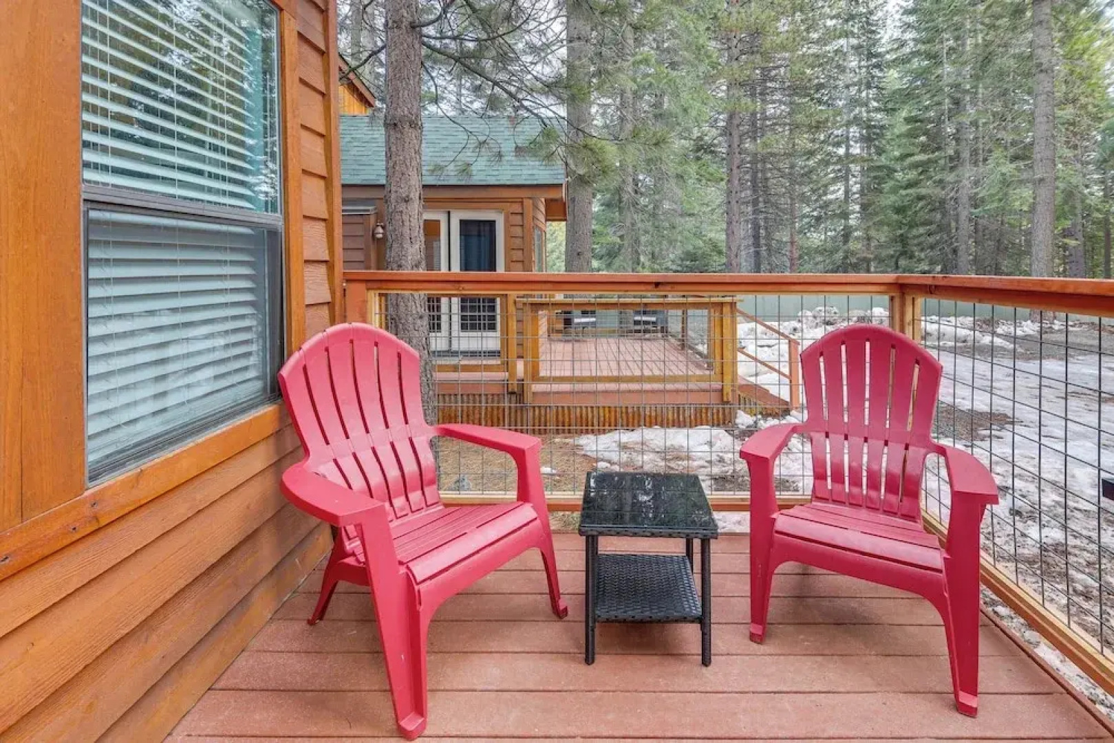 Cozy Lake Almanor Cabin, Outdoor Adventures Galore