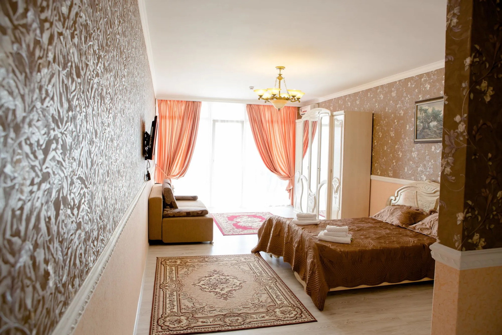 Отель «Коляда»