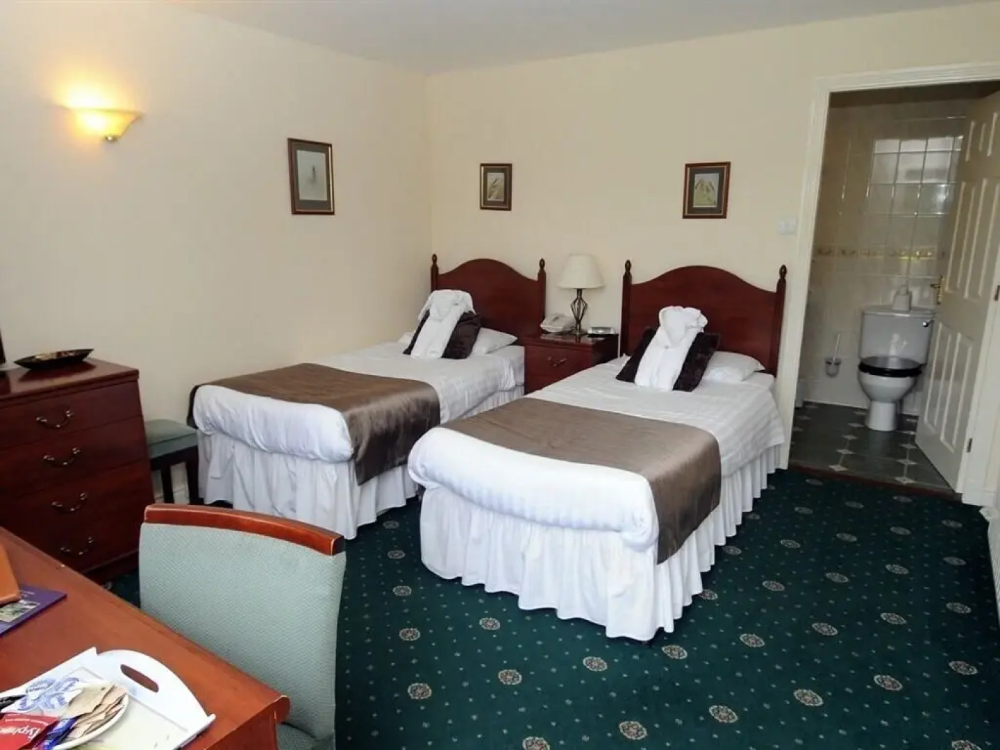 The Rusland Pool Hotel