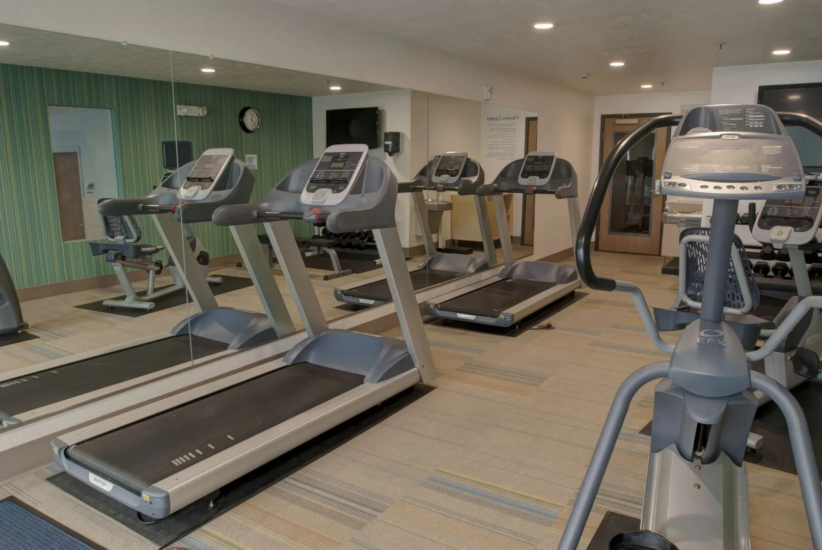 Holiday Inn Express & Suites Interstate 90 by IHG