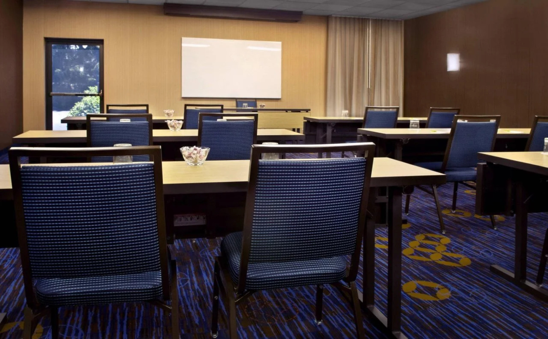 Sonesta Select Newport Middletown Hotel